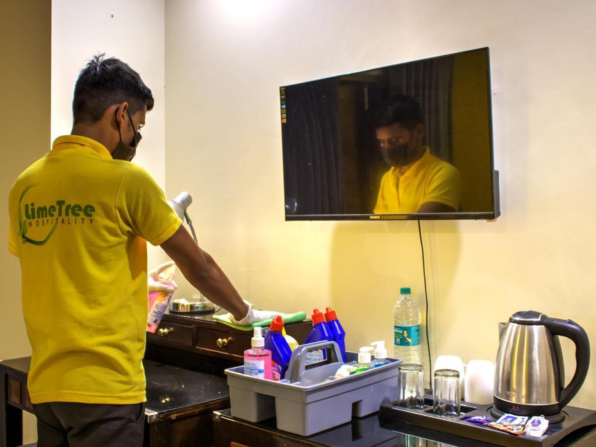 Lime Stays B&B Gk-2 At Greater Kailash Metro South Delhi Nearby Saket Select City New Delhi Exterior foto
